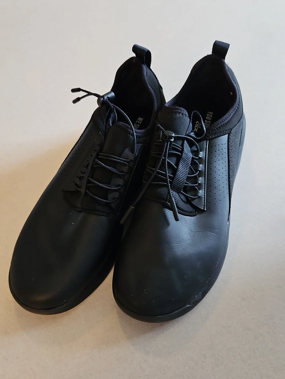 Clove  Black Men's Nursing Shoes